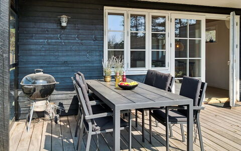 Peadda - 150M from the Sea: Hus, Hjem, Tag, Sommerhus, Land Lot, Estate, Stuehus, Landsby, Farm