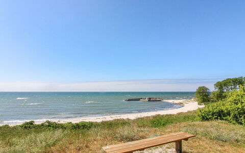 Benna - 120M from the Sea: Hus, Hjem, Tag, Sommerhus, Land Lot, Estate, Stuehus, Landsby, Farm