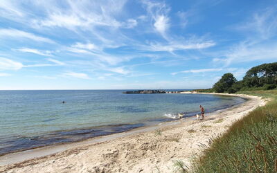 Benna - 120M from the Sea