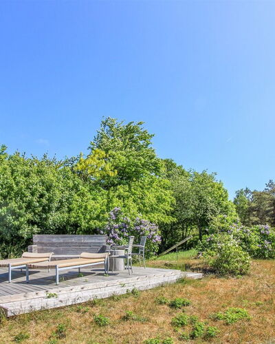 Benna - 120M from the Sea