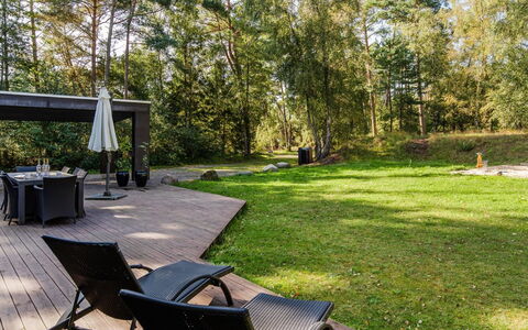 Elza - 800M from the Sea: Tag, Hus, Land Lot, Hjem, Sommerhus, Estate, Garden Bygninger, Skygge, Bjælkehytte, Landscaping