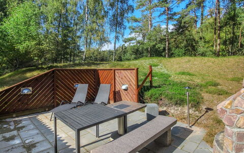 Sylvia - 900M from the Sea: Træ, Møbel, Hårdttræ, Bejdse, Have, Backyard, Udendørs Møbler, Dæk, Planke, Gård