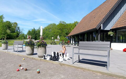 Tom - 125M from the Sea: Træ, Hus, Sommerhus, Hjem, Tag, Landdistrikt, Sidespor, Bjælkehytte, Garden Bygninger, Hårdttræ