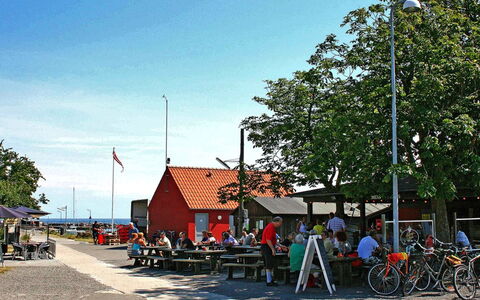 Ømunde - 150M from the Sea: Hus, Hjem, Tag, Sommerhus, Land Lot, Estate, Stuehus, Landsby, Farm