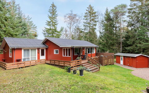 Jaarne - 800M from the Sea: Træ, Hus, Sommerhus, Hjem, Tag, Landdistrikt, Sidespor, Bjælkehytte, Garden Bygninger, Hårdttræ