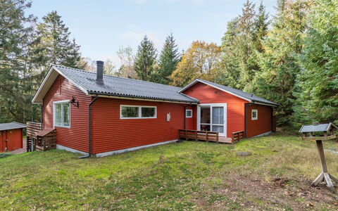 Jaarne - 800M from the Sea: Træ, Hus, Sommerhus, Hjem, Tag, Landdistrikt, Sidespor, Bjælkehytte, Garden Bygninger, Hårdttræ