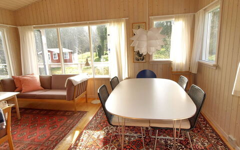 Hannele - 200M from the Sea: Tag, Hus, Land Lot, Hjem, Sommerhus, Estate, Garden Bygninger, Skygge, Bjælkehytte, Landscaping