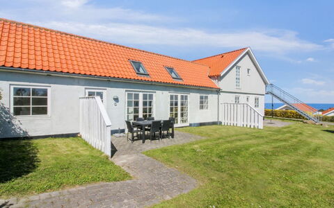 Tinne - 400M from the Sea: Hjem, Sommerhus, Estate, Stuehus, Villa, Walkway