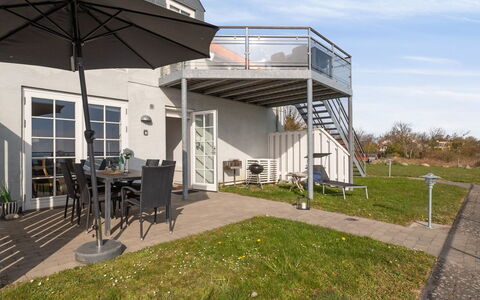 Seba - 500M from the Sea: Træ, Hus, Sommerhus, Hjem, Tag, Landdistrikt, Sidespor, Bjælkehytte, Garden Bygninger, Hårdttræ