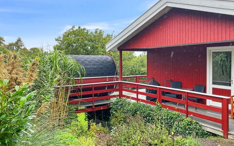 Ebertina - 500M from the Sea: Boligområde, Hus, Hjem, Tag, Sommerhus, Menneskelig Bosættelse, Sne, Fryser, Bjergkæde, Vinter