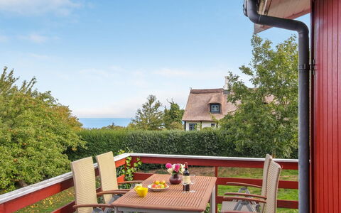 Ebertina - 500M from the Sea: Tag, Hus, Boligområde, Hjem, Estate, Sommerhus, Design