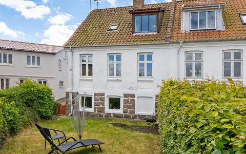 Alea - 200M from the Sea: Tag, Hus, Land Lot, Hjem, Sommerhus, Estate, Garden Bygninger, Skygge, Bjælkehytte, Landscaping