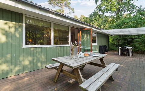 Joske - 250M from the Sea: Hus, Hjem, Tag, Sommerhus, Land Lot, Estate, Stuehus, Landsby, Farm