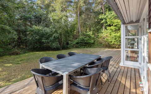 Dorit - 600M from the Sea: Træ, Hus, Sommerhus, Hjem, Tag, Landdistrikt, Sidespor, Bjælkehytte, Garden Bygninger, Hårdttræ