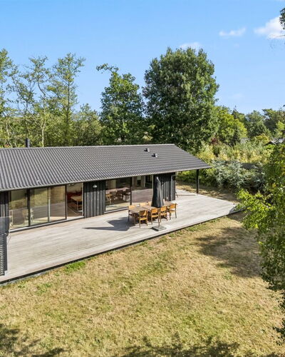 Ellin - 800M from the Sea