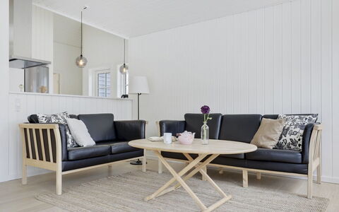 Colette - 700M from the Sea: Tag, Hus, Boligområde, Hjem, Estate, Sommerhus, Design
