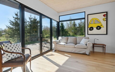 Gonne - 350M from the Sea: Møbel, Indretning, Træ, Gulvbelægning, Etage, Couch, Loft, Stue, Belysning, Trægulve