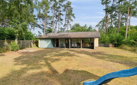 Henri - 800M from the Sea: Tag, Hus, Boligområde, Hjem, Estate, Sommerhus, Design