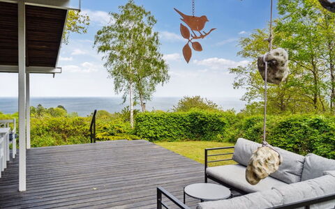 Esben - 350M from the Sea: Træ, Hus, Sommerhus, Hjem, Tag, Landdistrikt, Sidespor, Bjælkehytte, Garden Bygninger, Hårdttræ