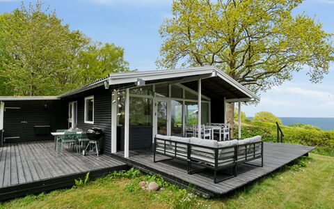 Esben - 350M from the Sea: Træ, Hus, Sommerhus, Hjem, Tag, Landdistrikt, Sidespor, Bjælkehytte, Garden Bygninger, Hårdttræ