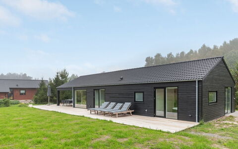 Iivo - 350M from the Sea: Træ, Hus, Sommerhus, Hjem, Tag, Landdistrikt, Sidespor, Bjælkehytte, Garden Bygninger, Hårdttræ