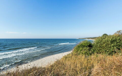 Oke - 350M from the Sea: Himmel, Blå, Vand, Krop Af Vand, Naturligt Miljø, Kyst, Horisont, Hav, Strand, Coastal Og Oceaniske Landskabsformer