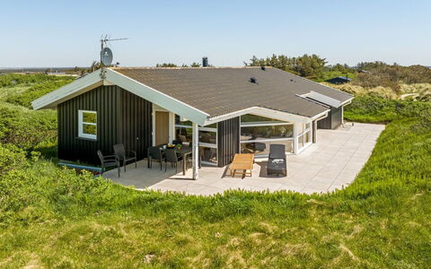 Abel - 350M from the Sea: Tag, Land Lot, Sommerhus, Hjem, Landdistrikt, Skur, Sidespor, Garden Bygninger, Bjælkehytte, Hytte