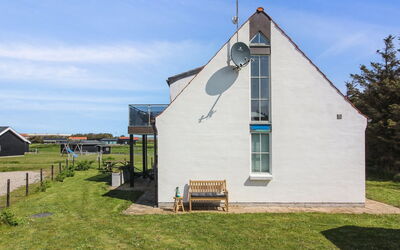 Sira - 250M from the Sea