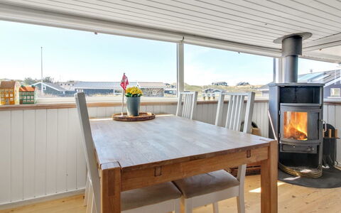 Sibbi - 300M from the Sea: Græs, Græs-, Land Lot, Sommerhus, Landdistrikt, Eng, Garden Bygninger, Have, Skur
