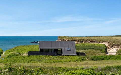 Gynther - 150M from the Sea: 