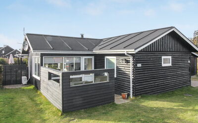 Jespar - 300M from the Sea