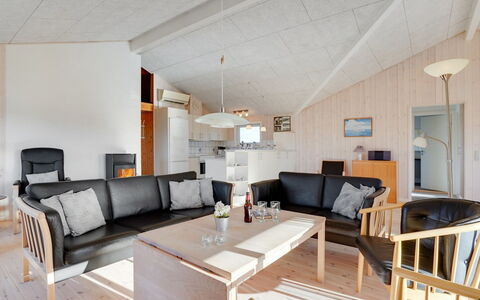 Mano - 200M from the Sea: Blå, Sommerhus, Hus, Hjem, Stuehus, Estate, Sidespor