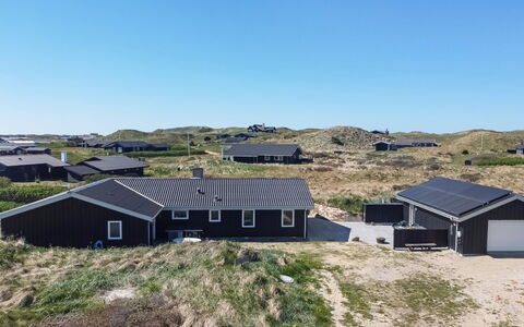 Mano - 200M from the Sea: Blå, Sommerhus, Hus, Hjem, Stuehus, Estate, Sidespor