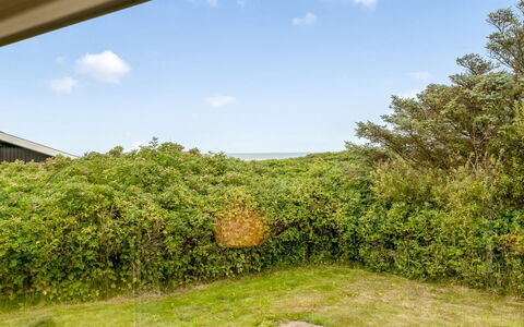 Bengta - 200M from the Sea: Hus, Tag, Hjem, Sommerhus, Skur, Garden Bygninger, Sidespor, Gård, Bjælkehytte, Hytte