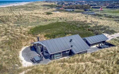 Felippa - 25M from the Sea: Græs, Græs-, Landskab, Økoregion, Almindeligt, Plantesamfund, Land Lot, Udendørs Møbler, Prærie, Shrubland