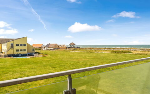 Salka - 150M from the Sea: Plantesamfund, Sollys, Urteagtig Plante, Have, Plantation, Landbrug, Farm