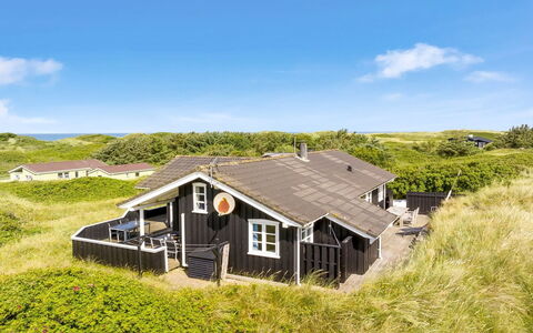 Kasperi - 250M from the Sea: Arkitektur, Tag, Hjem, Kompositmateriale, Dagslys, Sidespor, Indkørsel