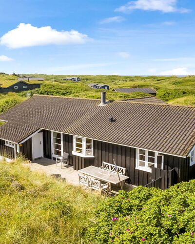 Kasperi - 250M from the Sea