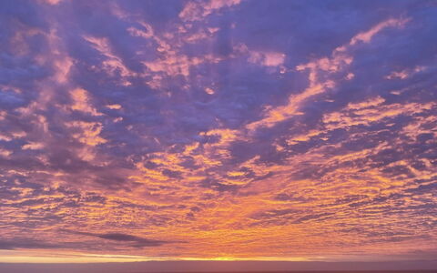 Alyssa - 300M from the Sea: Himmel, Sky, Blå, Afterglow, Horisont, Orange, Solnedgang, Skumring, Skønhed, Red Sky At Morning