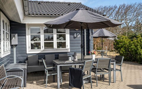 Mathy - 900M from the Sea: Udendørs Møbler, Træ, Møbel, Stol, Hjem, Dør, Udendørs Bord, Gårdhave, Veranda