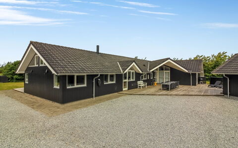Steen - 800M from the Sea: Hus, Hjem, Tag, Sommerhus, Estate, Landscaping, Garden Bygninger, Sidespor, Stuehus