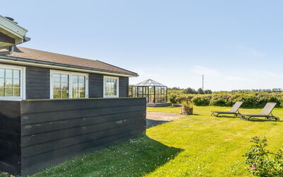 Mata - 700M from the Sea