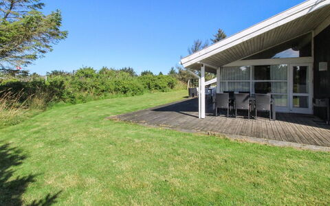 Gesine - 900M from the Sea: Sommerhus, Stuehus