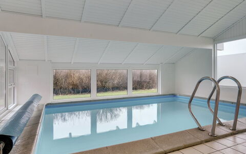 Hilkka - 500M from the Sea: Tag, Hus, Land Lot, Hjem, Sommerhus, Estate, Garden Bygninger, Skygge, Bjælkehytte, Landscaping