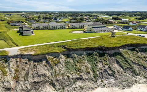 Brod - 150M from the Sea: Græs, Landskab, Boligområde, Almindeligt, Hus, Land Lot, Græs-, Hjem, Landdistrikt, Tag