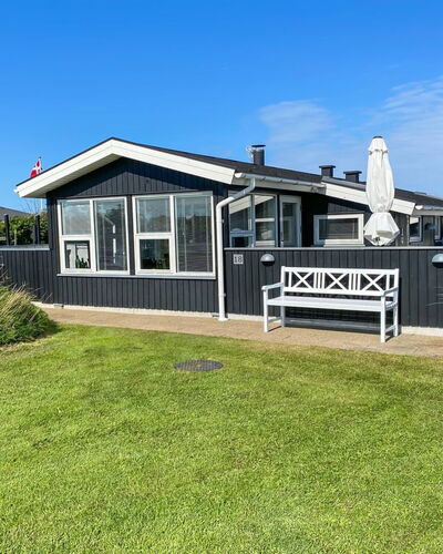 Laurits - 300M from the Sea