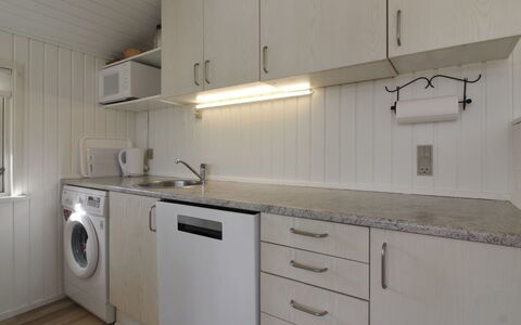 Eden - 800M from the Sea: 