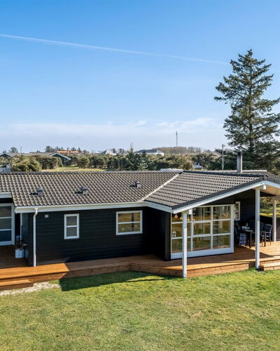 Troels - 750M from the Sea