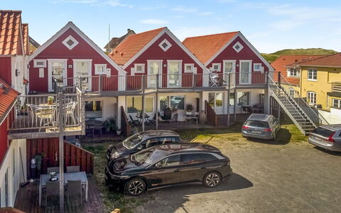 Poulsen - 200M from the Sea: Træ, Bejdse, Planke, Hårdttræ, Sommerhus, Dæk, Sidespor, Skygge, Trægulve, Garden Bygninger