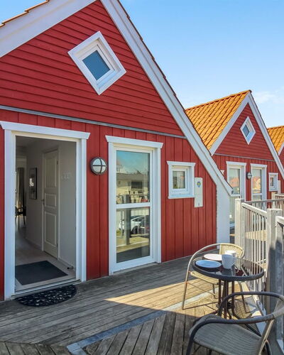 Poulsen - 200M from the Sea